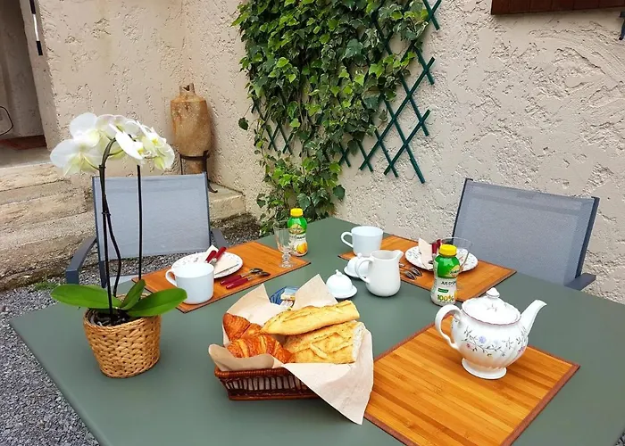 Bed & Breakfast La Nazadaire 3*
